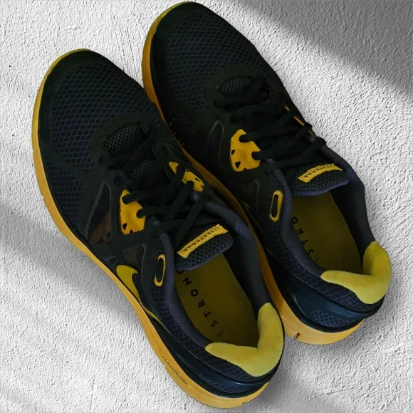 Nike Livestrong Lunarlon Atlethic Men 454515-070Size: 11.5 Gray,Yellow