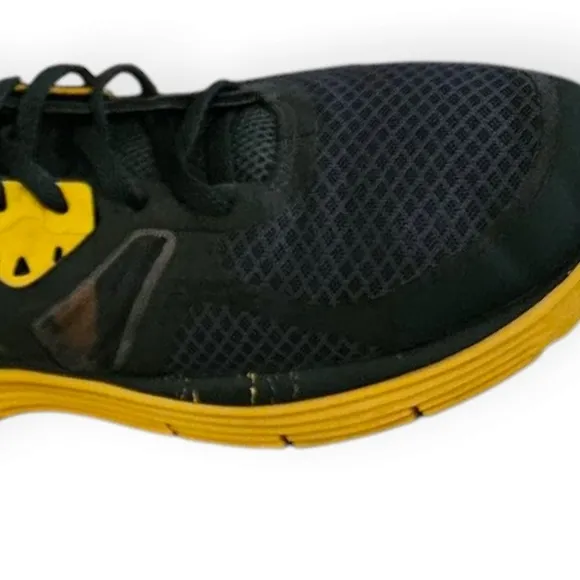 Nike Livestrong Lunarlon Atlethic Men 454515-070Size: 11.5 Gray,Yellow