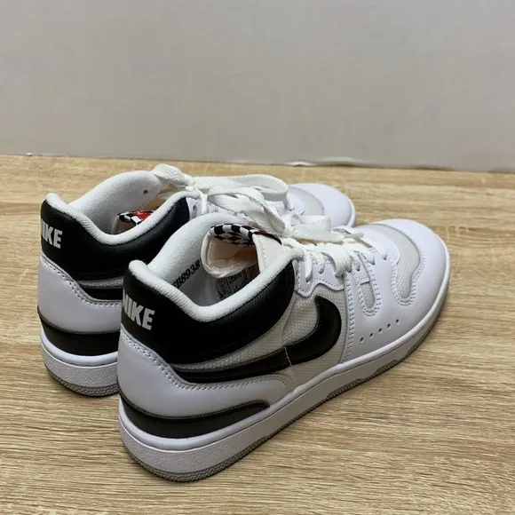 Nike Mac Attack men’s size 7