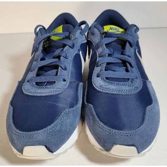 Nike MD Valiant Navy Gray Running Shoes Kids Size 4.5Y/5.5Y CN8558-406