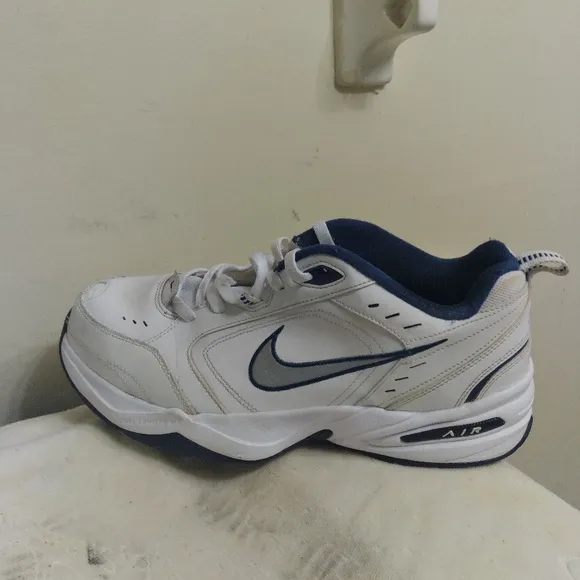 Nike Men's AIR MONARCH White &amp; Blue Athletic Shoes Sneakers Size 11 Clean