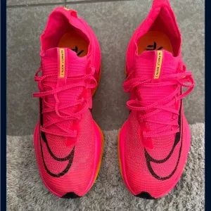 Nike Men's Alpha Fly Next % 2 Pink Running Shoes