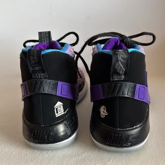 Nike Men's Alphadunk Flight Huarache basketball shoes