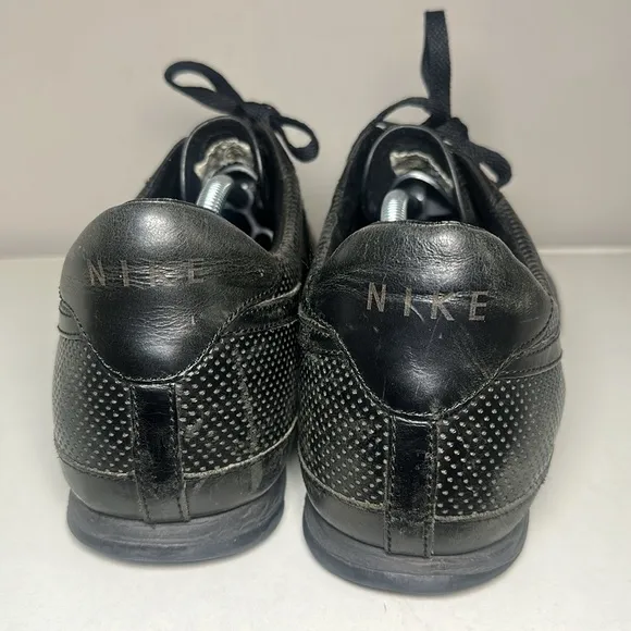 Nike Men's Black Leather waffle racer III Sneakers