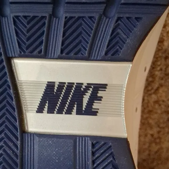 Nike Men's Blue and White Athletic Shoes