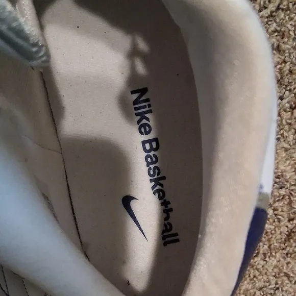 Nike Men's Blue and White Athletic Shoes