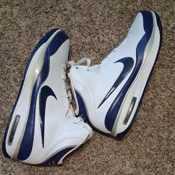 Nike Men's Blue and White Athletic Shoes