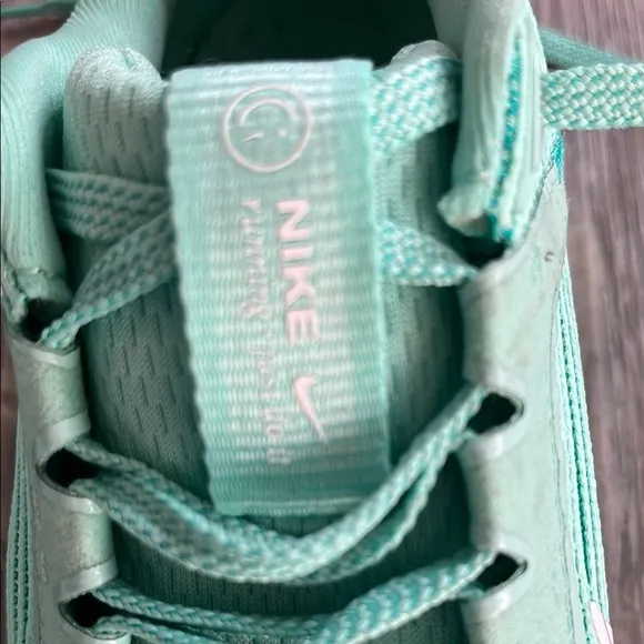 Nike Mint Green Running Shoes