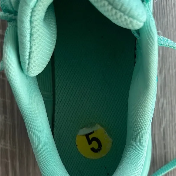 Nike Mint Green Running Shoes