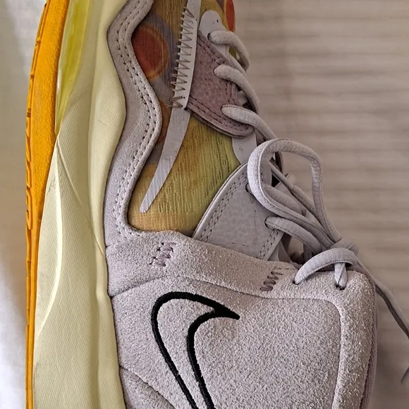 Nike Multicolor Athletic Shoes with Yellow Soles Size 9