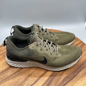 Nike Odyssey React Shoes Mens Size 11 Olive Black Running Road Trainers Comfort