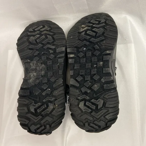 Nike Oneonta Next to Nature Sandals Black &amp; White Size 8