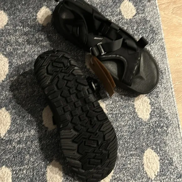 Nike Outdoor Cool Sandals