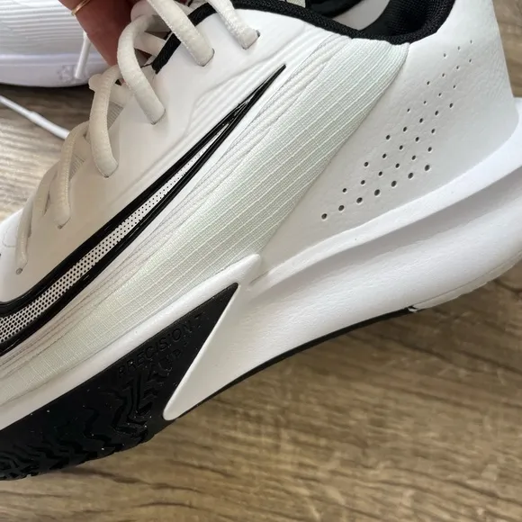 Nike Precision 7 VII Sneakers Mens 8.5 White Basketball Shoes FN0324-101