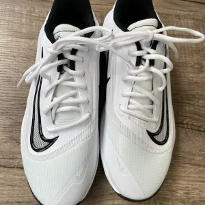 Nike Precision 7 VII Sneakers Mens 8.5 White Basketball Shoes FN0324-101