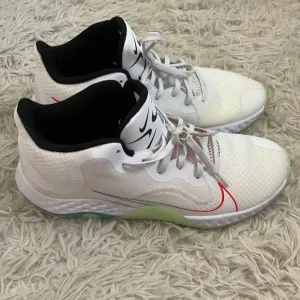 Nike Renew Elevate White Basketball Shoes - Size 12