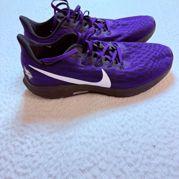 Nike Running Womens Shoes 9.5 Minnesota Vikings Edition Purple Athletic Sneakers