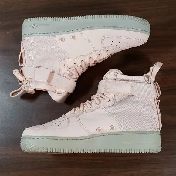 Nike SF Special Forces Air Force 1‎ Mid Womens Sneakers Shoes 8½ Orange Quartz