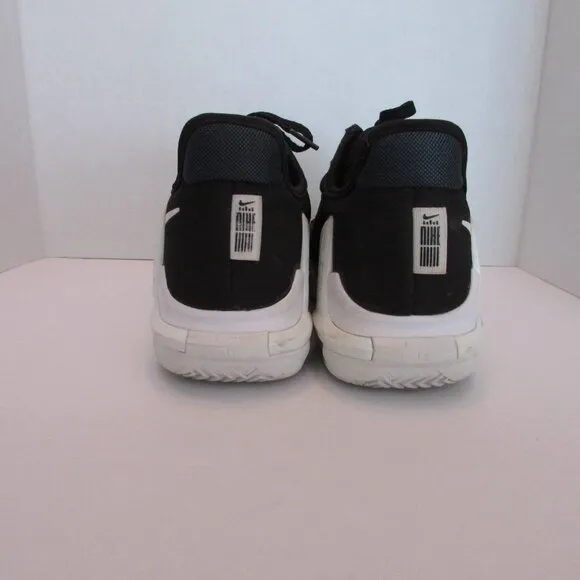 Nike Shoes Men's Black and White Size 8 C74052-002