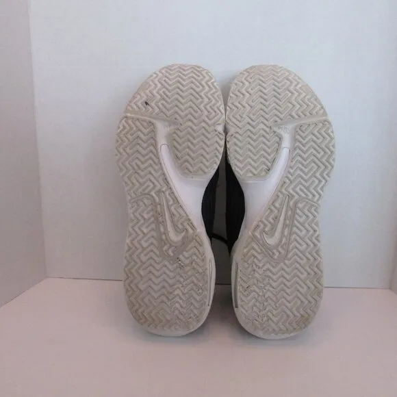 Nike Shoes Men's Black and White Size 8 C74052-002