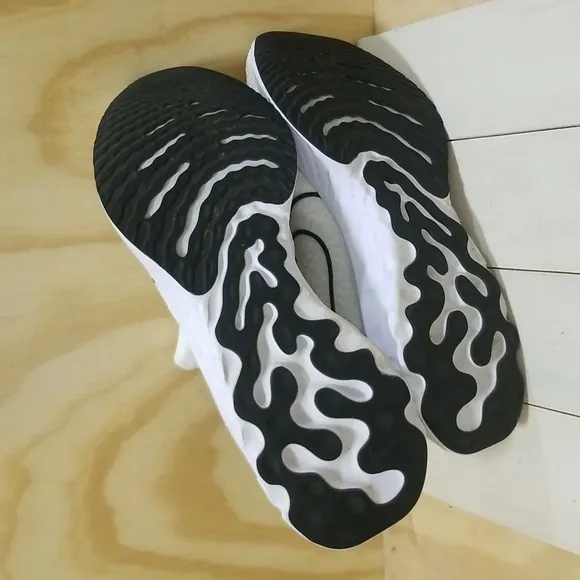 Nike W React Infinity Run FK 3 TB White Black Shoes Men's size 13