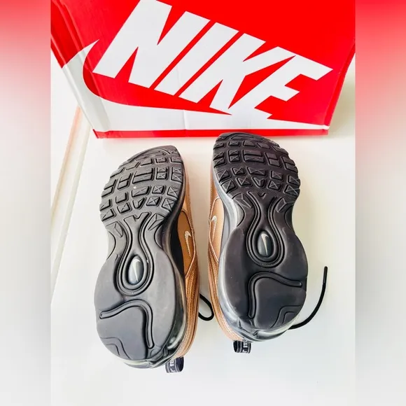 Nike wmns Air Max 97 “Copper”, limited edition, sz 8. Resale value $213 