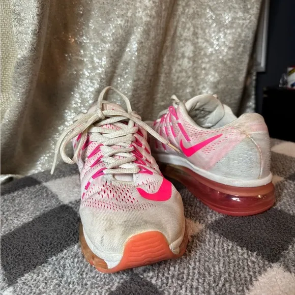 Nike Women's Air Max Pink Sneakers