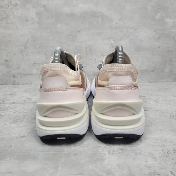 Nike Womens Running Shoes Size 8.5 Low Pink Copper Waffle One Lace Up Sneakers