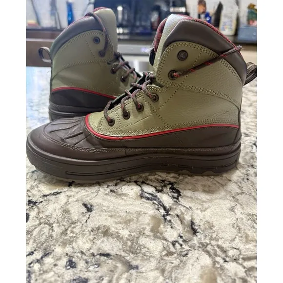 NIKE WOODSIDE  Green &amp; Brown Leather  Waterproof Duck Boots Kids 6.5Y /8Wmns