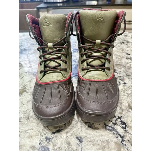 NIKE WOODSIDE  Green &amp; Brown Leather  Waterproof Duck Boots Kids 6.5Y /8Wmns