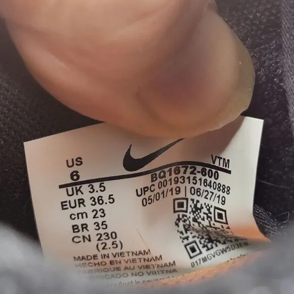 Nike Odyssey React Women's 6