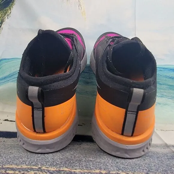 Nike Odyssey React Women's 6