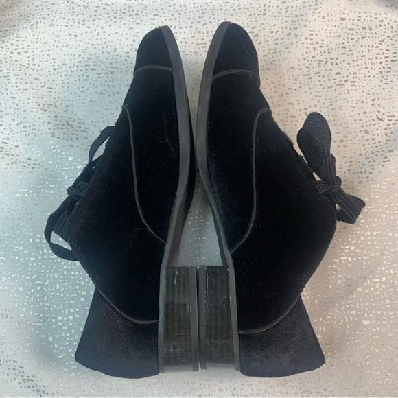 NINE WEST Womens Noceda Almond Lace-up Velvety-Toe Black Shoes 10M