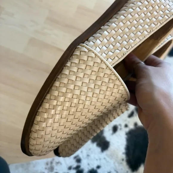 NISOLO NWOT Cream Mara Woven Slip On‎ Size 8
