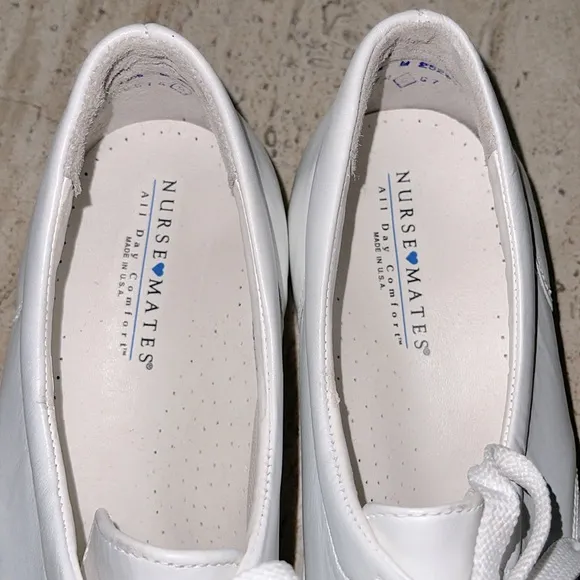 NURSE MATE Women’s White Lace up Leather Nursing Shoes Style #252598 Size 10.5
