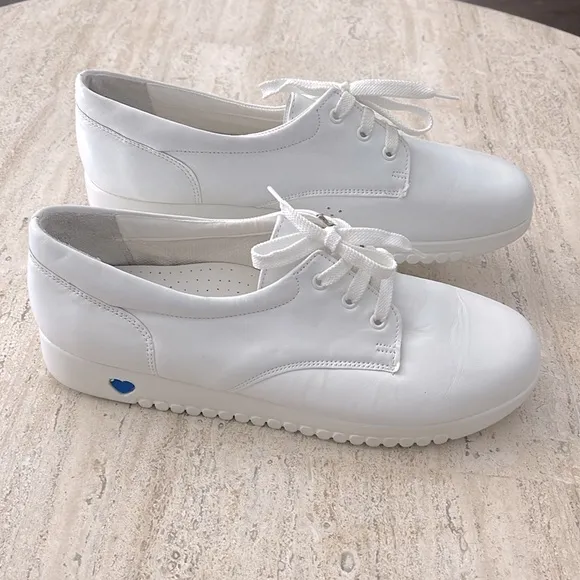 NURSE MATE Women’s White Lace up Leather Nursing Shoes Style #252598 Size 10.5