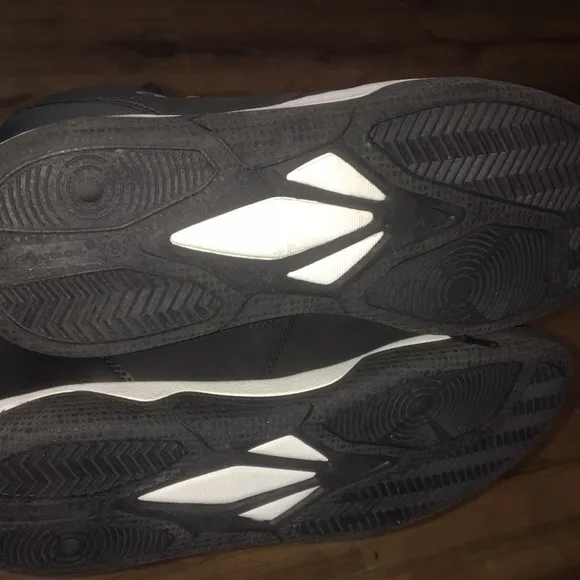 NWOT Champion Overtime Prolongation 172562 Shoe Size 9.5 Black, White &amp; …