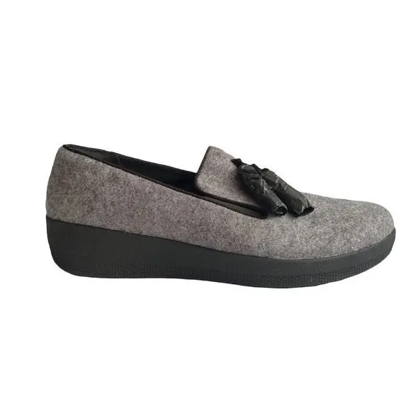 NWOT - Fitflop Women’s Tassel Superskate Shoes