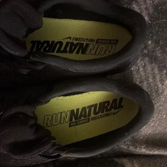 NWOT Nike Free Black Running Shoes with Cushioned Sole. Light as a feather.