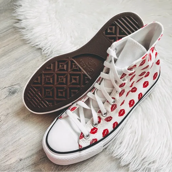 NWT Converse ID Chuck Taylor All Star Women’s Shoes