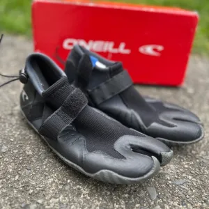 NWT O'NEILL Superfreak Tropical ST Boot Charcoal/ Black Aquatic Shoes Sz 9