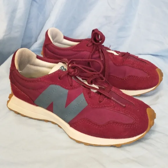 💥Offers Welcome💥 New Balance 327 Kid's Shoes