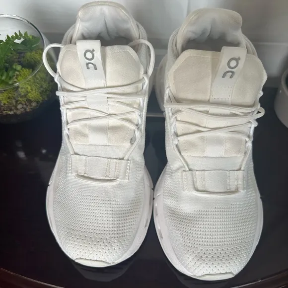 ON CLOUD WOMEN RUNNING size w6