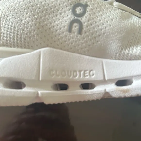 ON CLOUD WOMEN RUNNING size w6