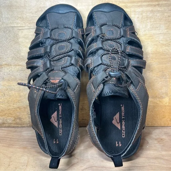 Ozark Trail Mens Size 11 Faux Leather Closed Toe Outdoor Sandals Brown Orange