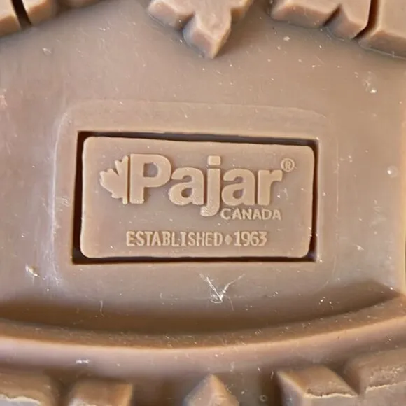 Pajar Canada kids winter boots 4.5 brown waterproof seam-sealed Tex-membrane