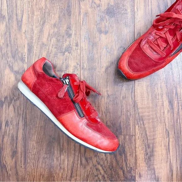 Paul Green • Sandy Sneaker red leather suede Super Soft trainer zip laceup