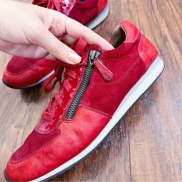 Paul Green • Sandy Sneaker red leather suede Super Soft trainer zip laceup