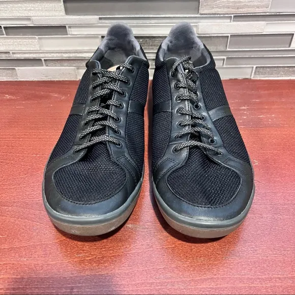 Plae Mens lace up sneakers shoes size 12M