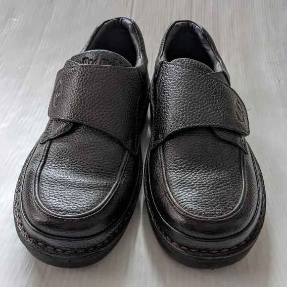 Propet Men's Brown Leather Shoes